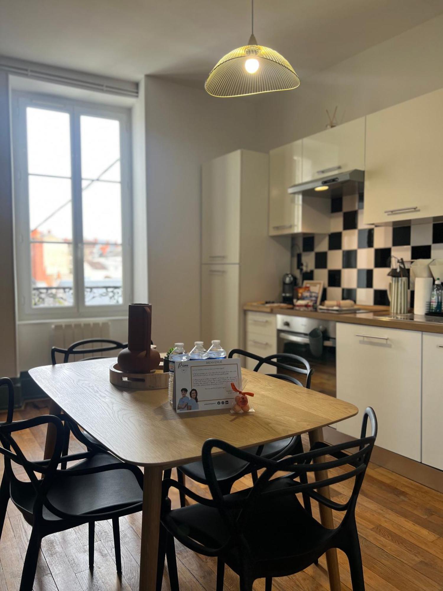 "Le Charleville", Superbe Appartement, Gare De Nevers, Service Premium By Primo C0Nciergerie Eksteriør bilde